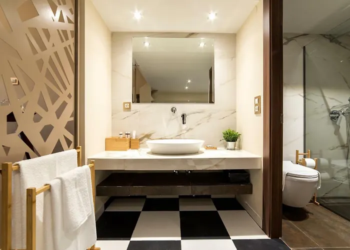 Oinoelia Luxury &