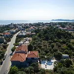 Apartament Oinoelia Luxury & Potos