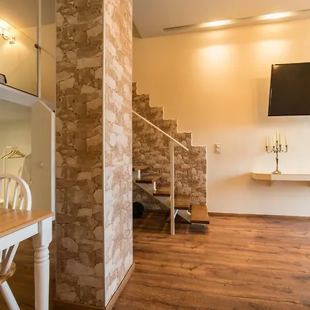 Апартаменты Oinoelia Luxury & Потос