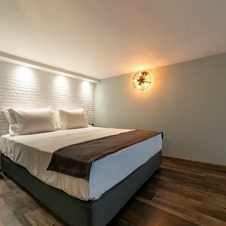 Oinoelia Luxury & Apartman Potósz