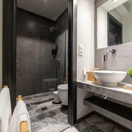 Oinoelia Luxury &