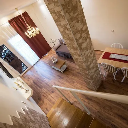 Apartman Oinoelia Luxury &