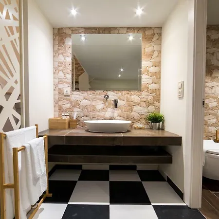 Oinoelia Luxury & Апартаменты