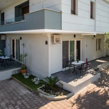 Apartment Oinoelia Luxury &