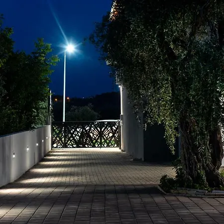 Apartman Oinoelia Luxury & Potósz