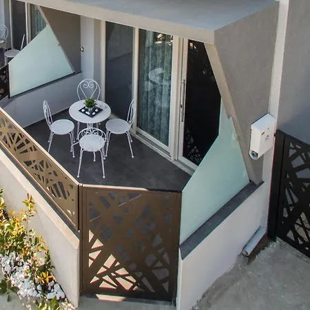 Apartman Oinoelia Luxury & Potósz