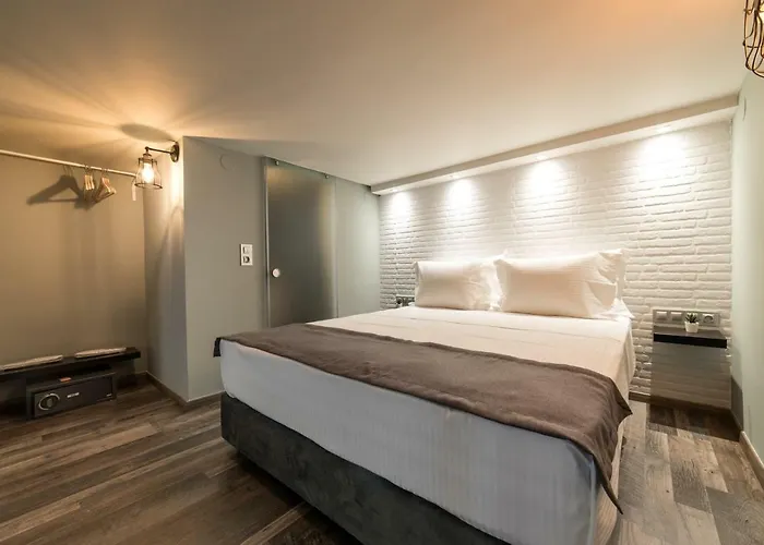 Oinoelia Luxury & Appartement Potos